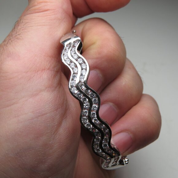 *925 Sterling Silver Diamond Bangle Bracelet - Picture 4 of 8